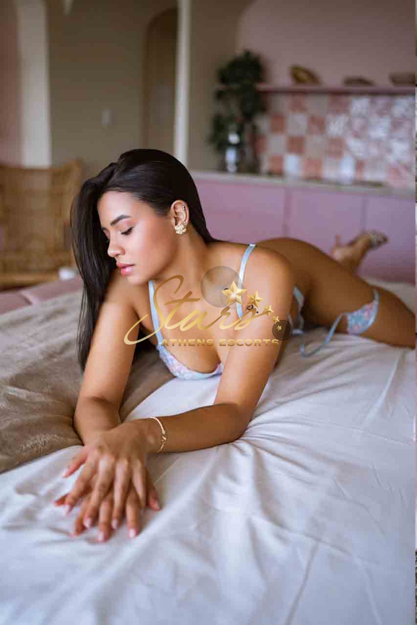 MALENA-ATHENS-ESCORTS-STARS-4
